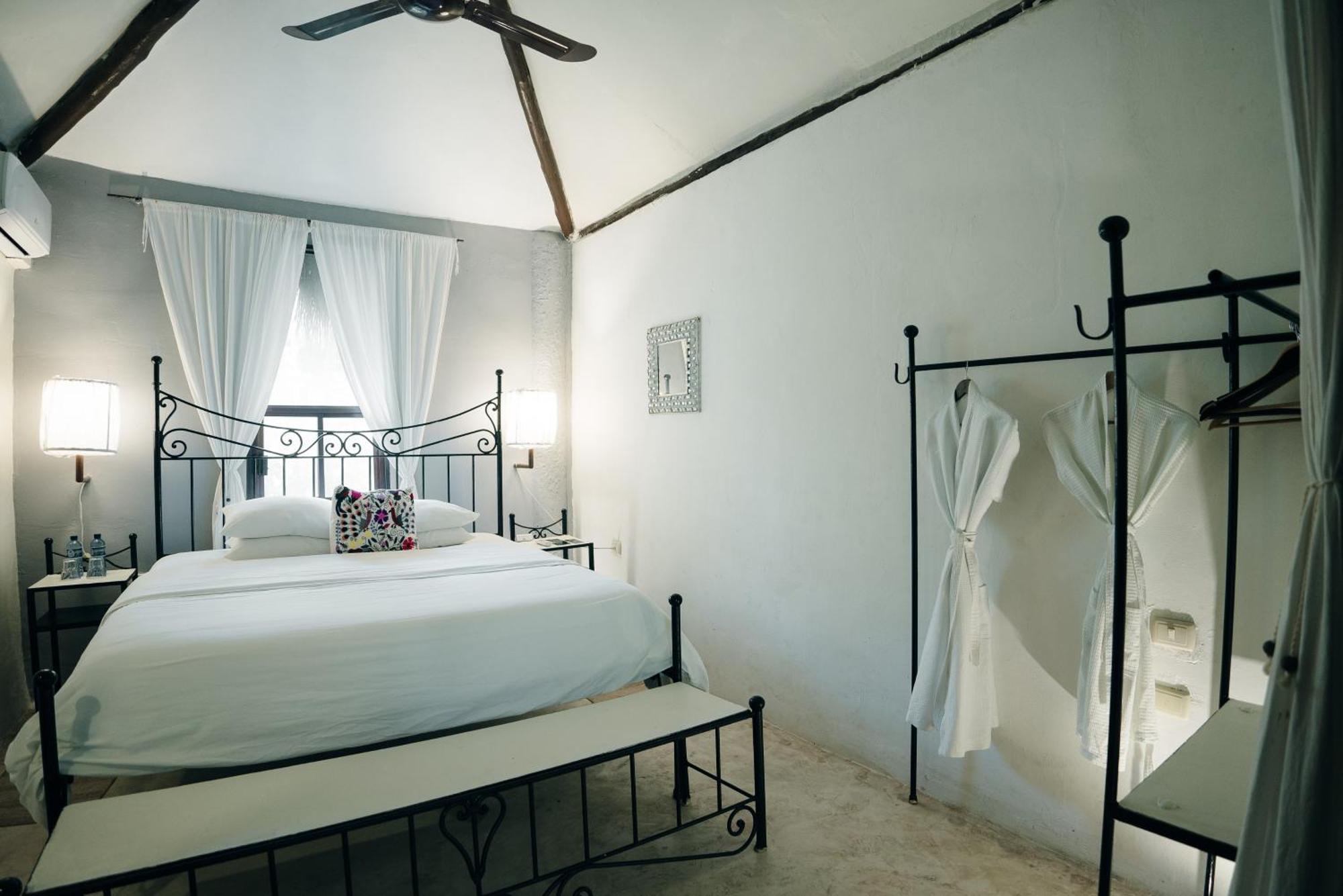 Piedra De Agua Palenque Hotel Екстериор снимка
